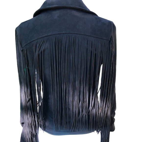 Fringe Faux Suede Jacket 🤩 - Picture 3 of 7